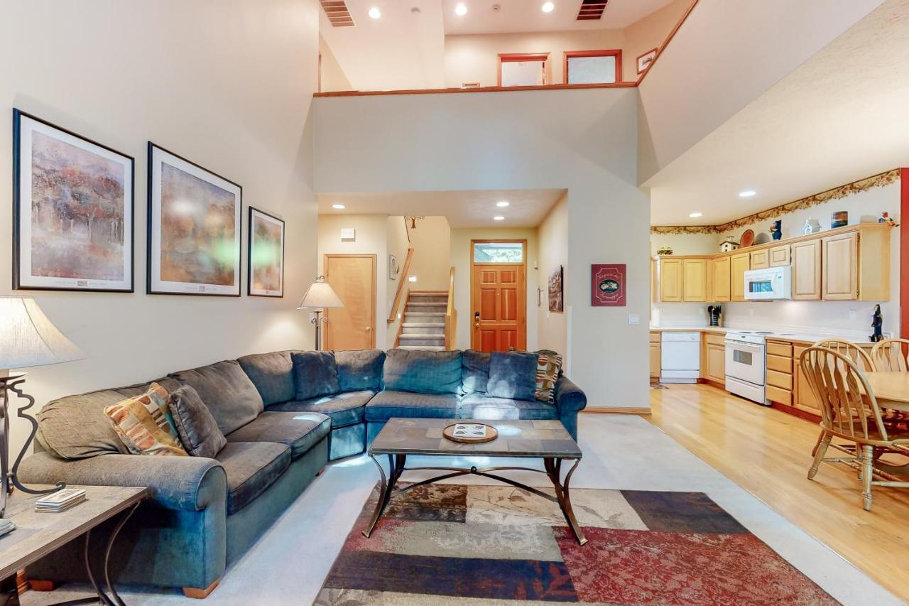 Welches Fairway Retreat Apartment Exterior photo