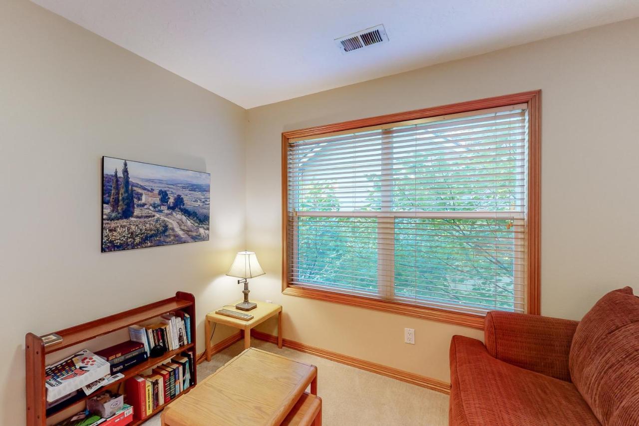 Welches Fairway Retreat Apartment Exterior photo